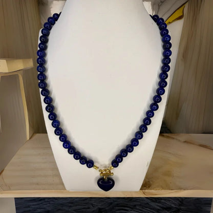 Collares de bolitas con dijes en forma de corazon + Pulsera de regalo